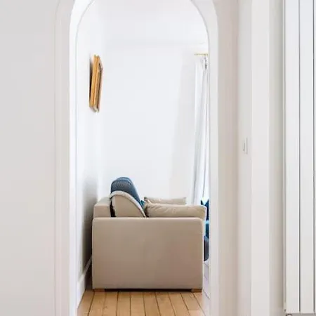 Appartamento Elégant 4-room Near Arc De Triomphe&palais Des Congrès Parigi