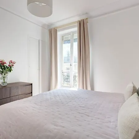 Elégant 4-room Near Arc De Triomphe&palais Des Congrès *